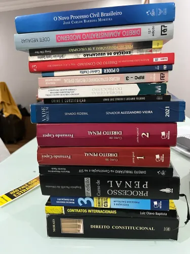 Livros de direito 