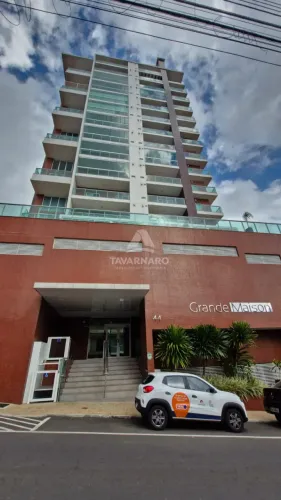 Apartamento Semimobiliado em Oficinas