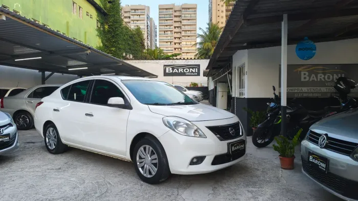 Nissan Versa SV 1.6 16V Flex Fuel 4P Mec. 2014