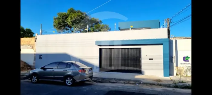 Casa à venda no Bairro Coroa do Meio em excelente localização, Aracaju/SE