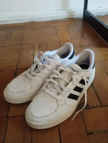 Tênis Adidas 41