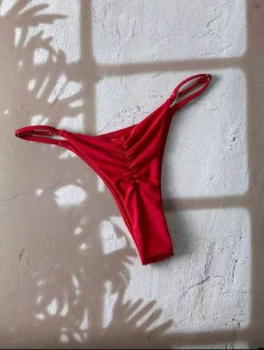 Calcinha de Biquíni Vermelha Empina Bumbum Ajustável Estilo Asa Delta