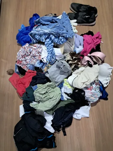Roupas pra brechó 