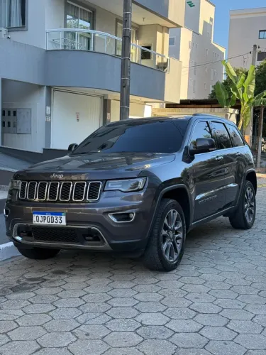 Jeep Grand Cherokee Limited 3.0 TB Dies. AUT 2018