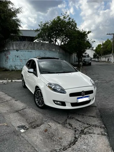 Fiat Bravo Sporting 1.8 Flex 16V 5P 2014