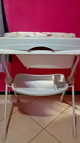 Banheira Burigotto c/suporte e trocador unissex