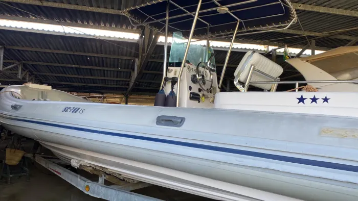 Vendo bote flexboat SR 760 LS /Mercury 5.0