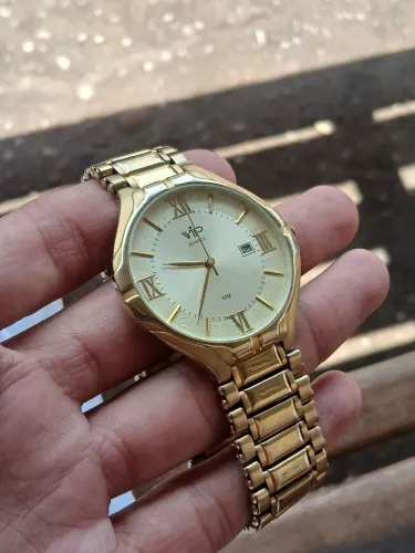 ?RELÓGIO VIP SAFIRA - BANHADO A OURO 18K