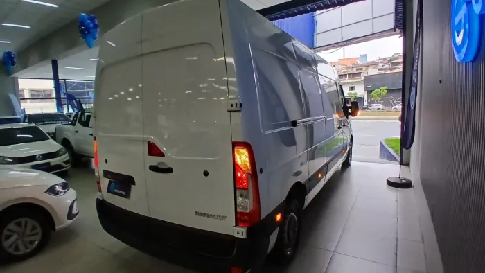 Renault Master 2.3 DCI Extra Furgão 16V Diesel 2024