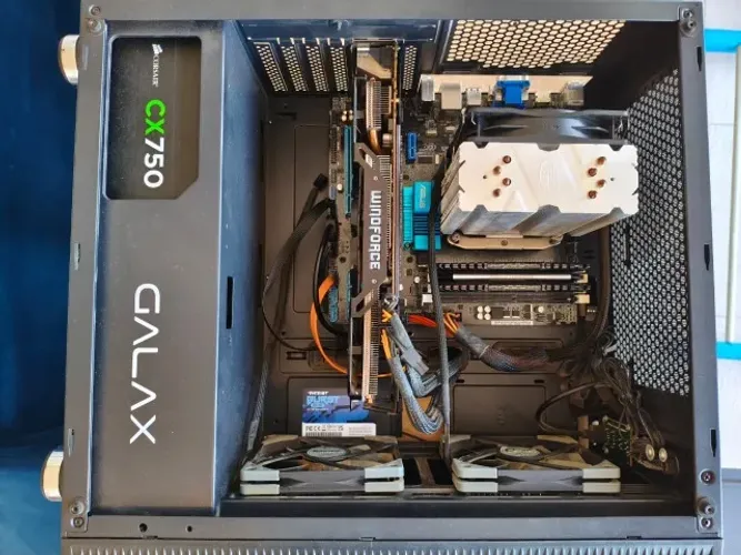 PC Gamer AMD FX-8350 GTX 970 4GB 20GB RAM SSD 240GB Fonte 750W - Funcionando