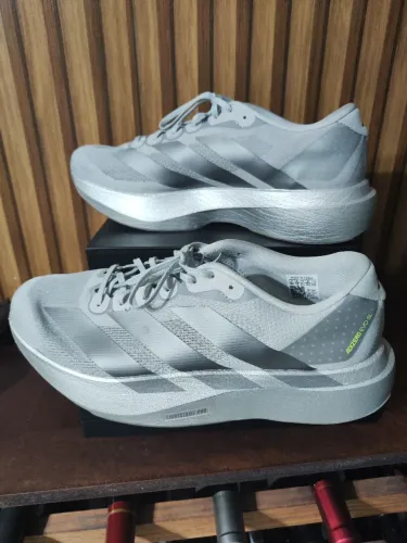 Temos Adidas Adizero Evo SL prata n. 43