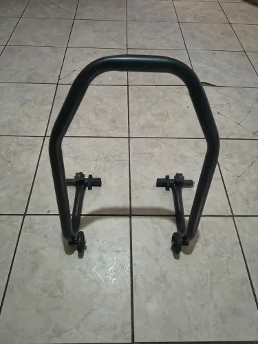 Vendo cavalete universal