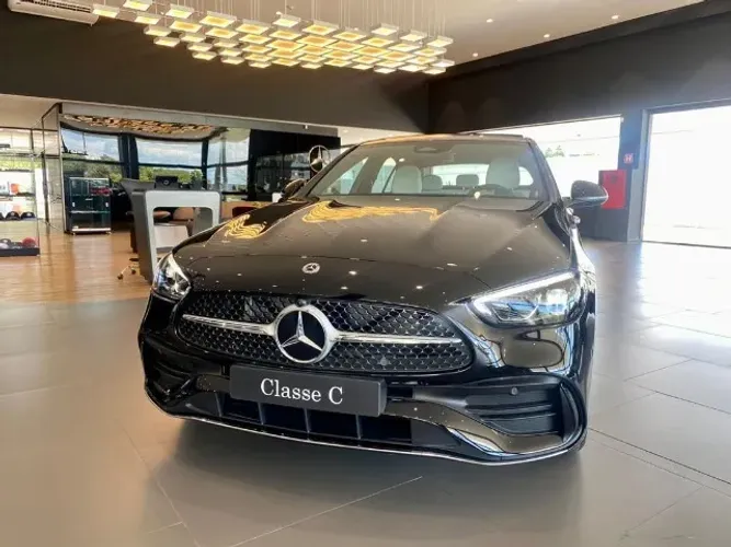 Mercedes-Benz C-200 AMG Line EQ Boost 1.5 TB Aut. 2024
