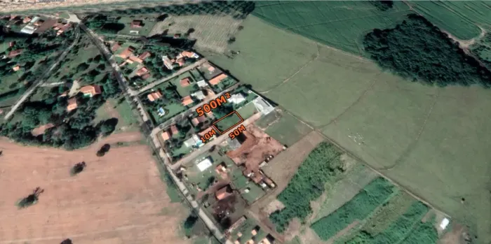 Terreno à venda possui 500m² de área total em CERCADINHO - Alambari - SP