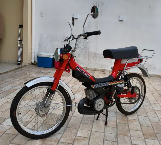 Mobile <br>1981<br>MOBILETE MONARK MONARETA AV-X <br><br>FUNCIONANDO PERFEITAMENTE <br><br>R$ 8.990,00mkkk