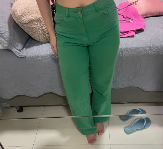 Calça jeans verde femina 