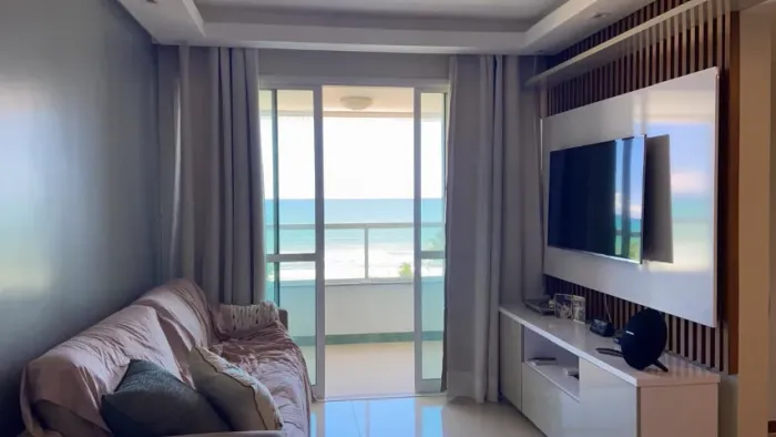 Apartamento frente mar mobiliado