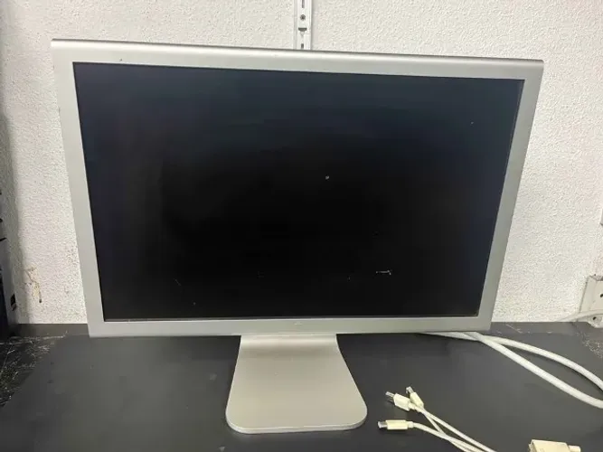 mac com defeito vai como está