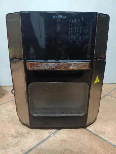Air fryer Britânia over (defeito)