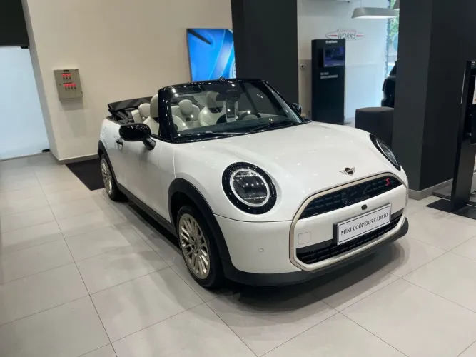 Mini Cooper Cabrio S 2.0 16V Aut. 2025