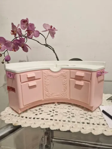 Gabinete salão da Barbie anos 90