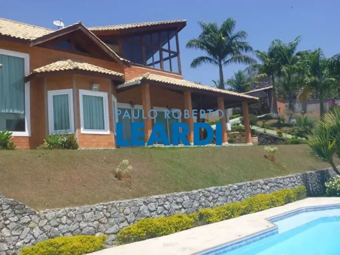 CASA EM CONDOMÍNIO - PORTAL DE IGARATÁ - SP