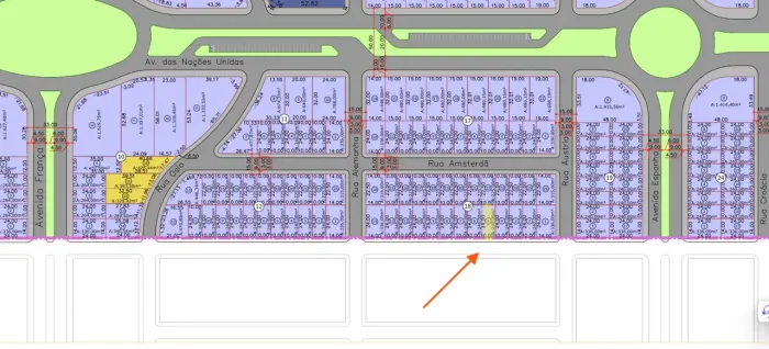 Terreno à venda no Jardim Europa IV com 240m²