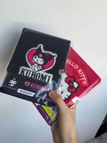 Caderno Pelúcia Sanrio Hello Kitty E Kuromi Cadeado