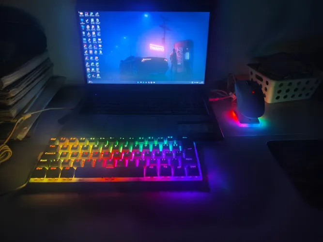 Teclado mecânico Gamer Machenike K500-B61, swich Brown, ABNT, branco 