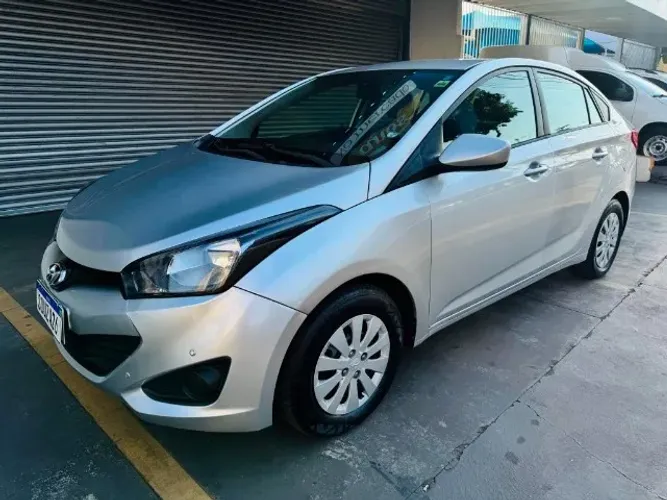 Hyundai HB20S C.style/c.plus1.6 Flex 16V Aut. 4P 2014