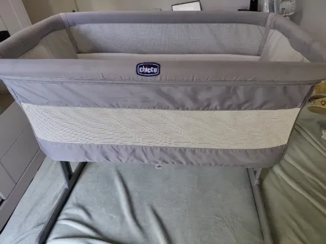 Berço co-bed chicco - altura regulável