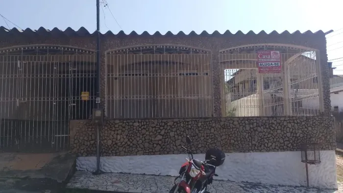 CASA NO CONJ OSCAR PASSOS