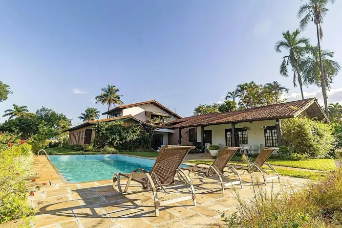 Casa Fabulosa a Venda - Verdadeiro Paraíso Tropical no Lago Norte