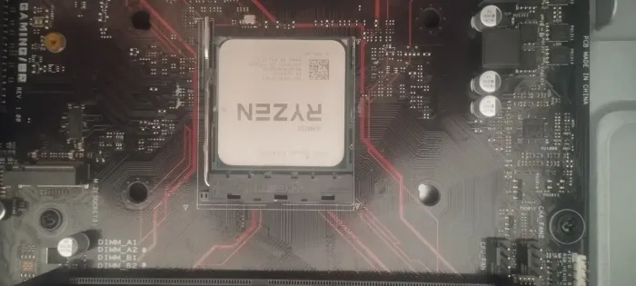 Processador Ryzen 5 4600G + Placa mãe B450M 