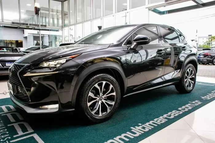 Lexus NX-200T F-sport 2.0 16V 238cv Aut. 2017
