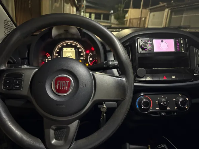 Fiat Uno Vivace Celeb. 1.0 EVO F.flex 8V 5P 2016