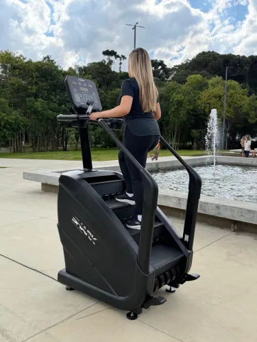 Escada elétrica a pronta entrega! 
