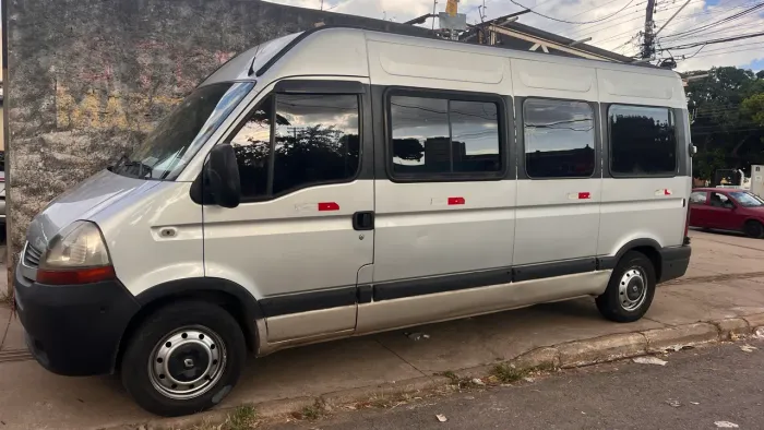 Renault Master 2.5 DCI Executivo 115cv 16L Dies 2013