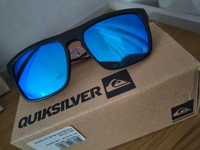 Óculos de sol Quiksilver 
