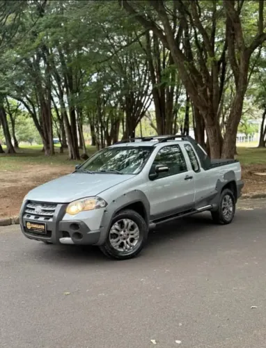 Fiat Strada Adventure 1.8/ 1.8 Locker Flex CE 2011