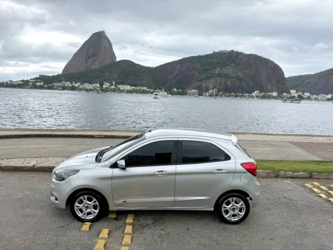 Ford KA 1.0 SEL Tivct Flex 5P 2017