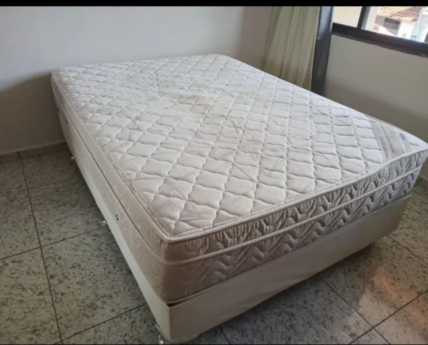 Cama de casal Queen  Ortobom Liberty molas pocket