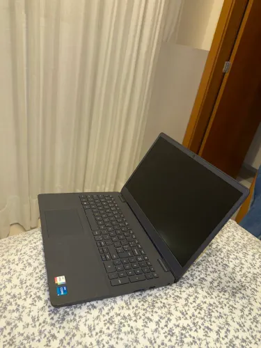 Notebook Dell Inspiron 3501 i5 11ª Geração | 8GB RAM | SSD 256GB | Iris Xe
