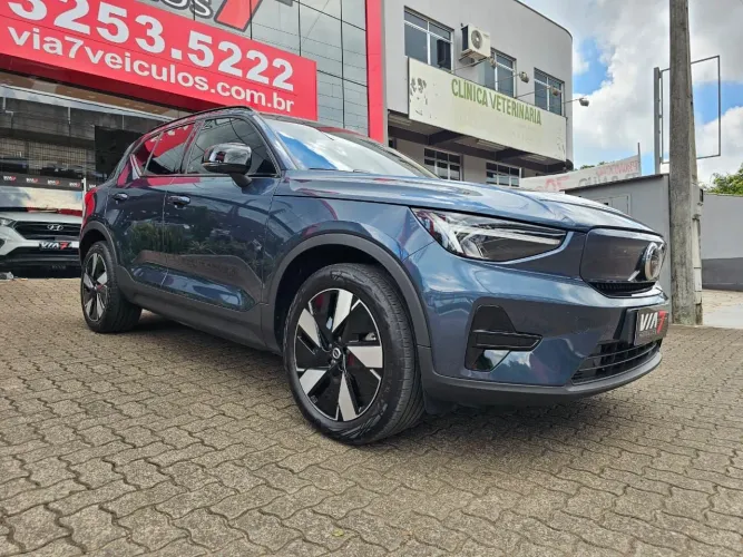 Volvo EX40 Plus P6 (elétrico) 2026
