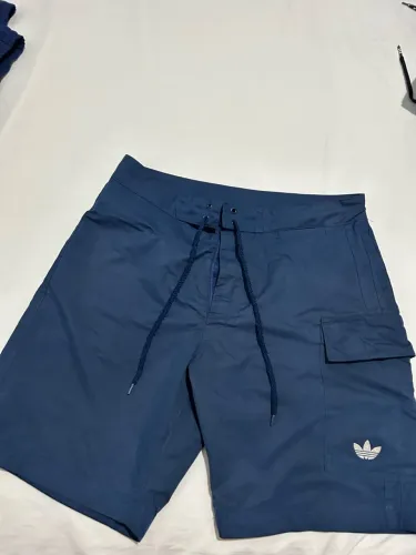 Shorts adidas P
