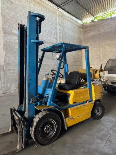 Komatsu Modelo: Fg18ht-16