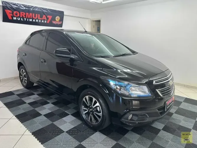 Chevrolet Onix Hatch LTZ 1.4 8V Flex Power Aut. 4P 2016