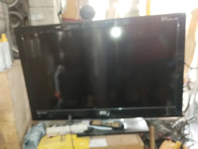TV STI é Semp Toshiba.