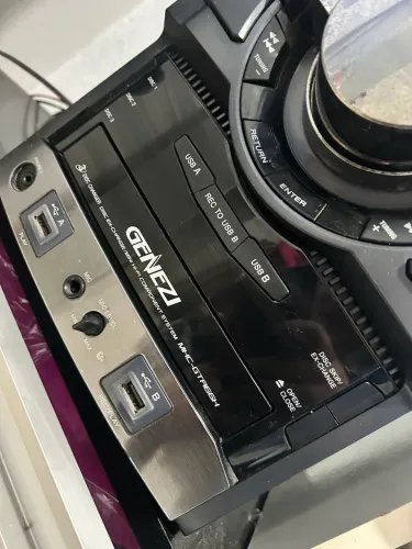 Aparelho de som Sony Genezi