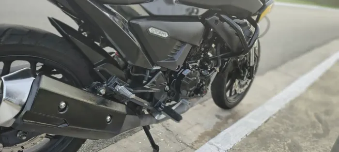 Vendo ou troco por outra moto 